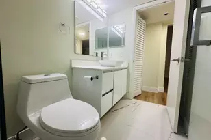 890 N Federal Hwy, Lantana, FL 33462 - Photo 13