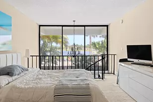 1830 Embassy Dr, West Palm Beach, FL 33401 - Photo 11