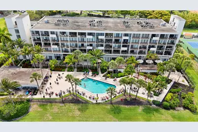 1830 Embassy Drive #122, West Palm Beach, FL 33401 - Photo 17
