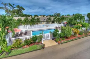 221 SE 9th Ave, Pompano Beach, FL 33060 - Photo 7