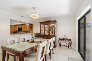 6075 Glendale Dr, Boca Raton, FL 33433 - Photo 7