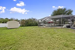 138 SW Airview Ave, Port Saint Lucie, FL 34984 - Photo 9