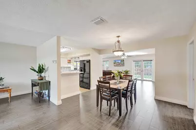 1921 N 49th Avenue, Hollywood, FL 33021 - Photo 19
