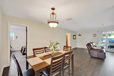 1921 N 49th Avenue, Hollywood, FL 33021 - Photo 25