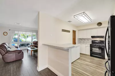 1921 N 49th Avenue, Hollywood, FL 33021 - Photo 27