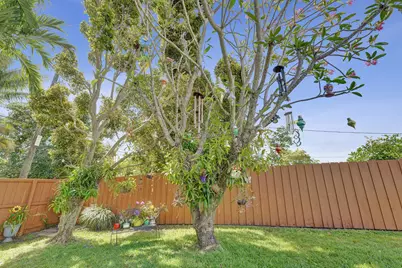 1921 N 49th Avenue, Hollywood, FL 33021 - Photo 95
