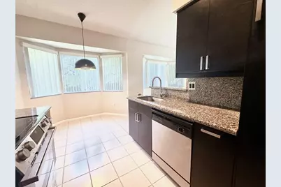 9202 NW 9th Place, Plantation, FL 33324 - Photo 11