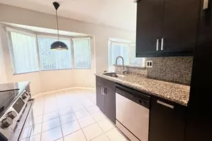 9202 NW 9th Pl, Plantation, FL 33324 - Photo 11