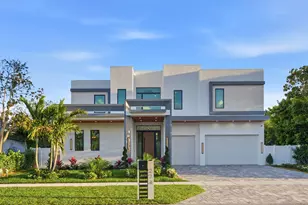 274 NE 3rd Ct, Boca Raton, FL 33432 - Photo 1
