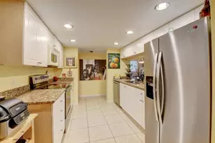 1915 Lavers Cir, Delray Beach, FL 33444 - Photo 11