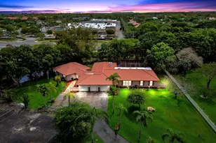 9351 NW 44th Pl, Coral Springs, FL 33065 - Photo 43