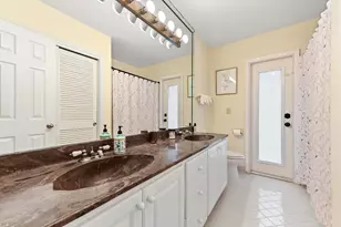 9351 NW 44th Pl, Coral Springs, FL 33065 - Photo 19