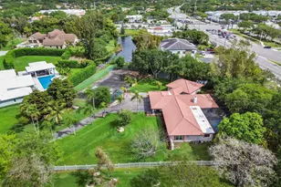 9351 NW 44th Pl, Coral Springs, FL 33065 - Photo 41
