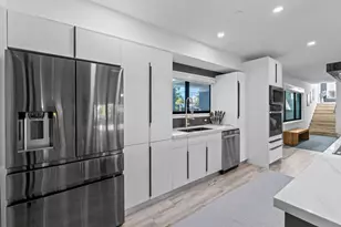 2878 NE 26th St, Fort Lauderdale, FL 33305 - Photo 15