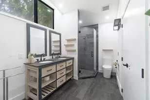 2878 NE 26th St, Fort Lauderdale, FL 33305 - Photo 25