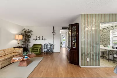349 Capri #H, Delray Beach, FL 33484 - Photo 3