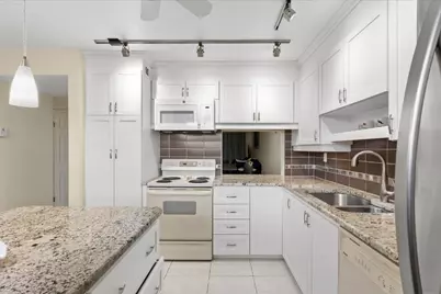 6095 N Sabal Palm Boulevard #210, Tamarac, FL 33319 - Photo 3