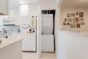 21820 Cypress Cir, Boca Raton, FL 33433 - Photo 39