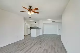 651 Okeechobee Blvd, West Palm Beach, FL 33401 - Photo 11