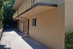 310 NW 16th Ave, Miami, FL 33125 - Photo 3
