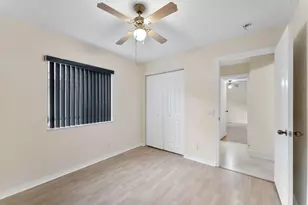 1353 Canary Island Dr, Weston, FL 33327 - Photo 21