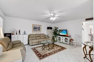190 Piedmont D, Delray Beach, FL 33484 - Photo 5