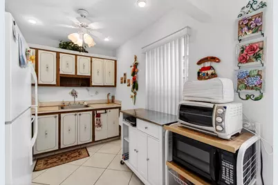 190 Piedmont D, Delray Beach, FL 33484 - Photo 13