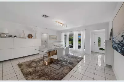 220 SE 2nd Avenue, Pompano Beach, FL 33060 - Photo 15