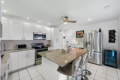 220 SE 2nd Avenue, Pompano Beach, FL 33060 - Photo 21