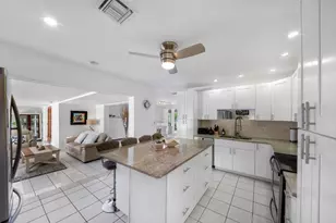 220 SE 2nd Ave, Pompano Beach, FL 33060 - Photo 15