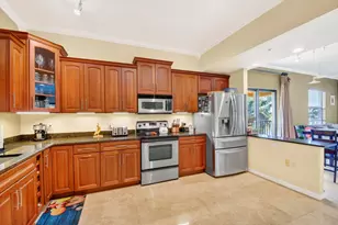 1610 Presidential Way, West Palm Beach, FL 33401 - Photo 5