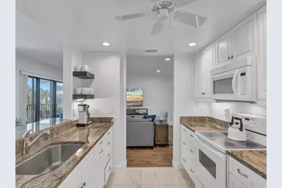 1700 Ocean Drive #306, Vero Beach, FL 32963 - Photo 9