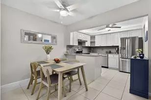 301 Pine Ridge Cir, Greenacres, FL 33463 - Photo 9