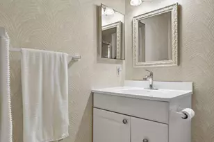 301 Pine Ridge Cir, Greenacres, FL 33463 - Photo 19
