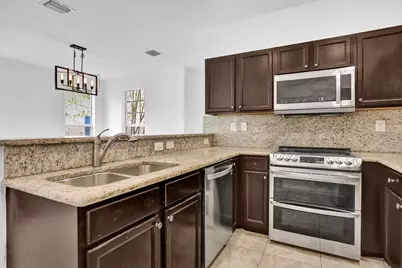 9081 SW 169th Path, Miami, FL 33196 - Photo 7