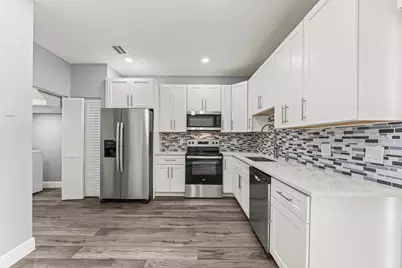 205 S Santa Catalina Circle #205, North Lauderdale, FL 33068 - Photo 9