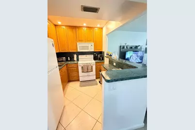 638 Snug Harbor Drive #E4, Boynton Beach, FL 33435 - Photo 19