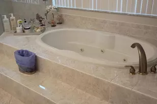 8263 N Lake Forest Dr, Davie, FL 33328 - Photo 29