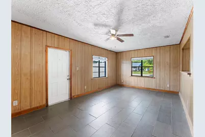 304 8th Avenue SW, Vero Beach, FL 32962 - Photo 7