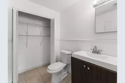 304 8th Avenue SW, Vero Beach, FL 32962 - Photo 9