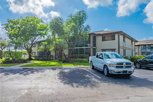 9614 W McNab Rd, Tamarac, FL 33321 - Photo 21
