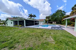 8763 Pinion Dr, Lake Worth, FL 33467 - Photo 53