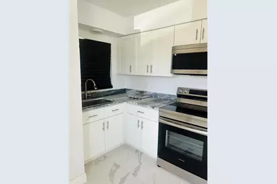 1471 NW 20th Street #A, Fort Lauderdale, FL 33311 - Photo 5