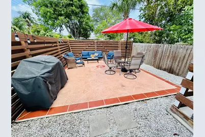 601 N E Street, Lake Worth Beach, FL 33460 - Photo 27