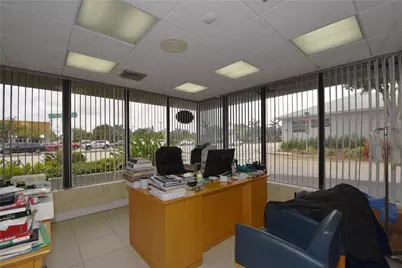 1820 E Commercial Boulevard, Fort Lauderdale, FL 33308 - Photo 9