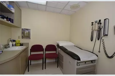 1820 E Commercial Boulevard, Fort Lauderdale, FL 33308 - Photo 19