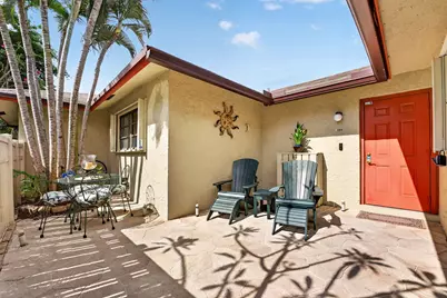 3951 NE 17th Avenue #703, Pompano Beach, FL 33064 - Photo 1