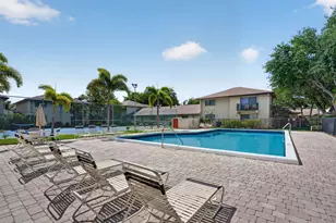 3951 NE 17th Ave, Pompano Beach, FL 33064 - Photo 17