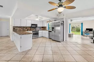 2599 SE Grand Dr, Port Saint Lucie, FL 34952 - Photo 37