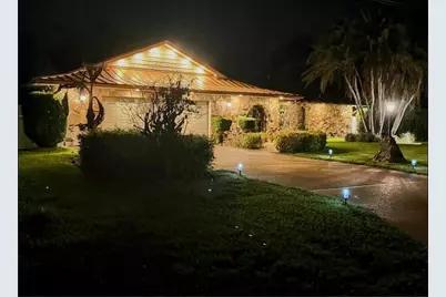 465 SE Naranja Avenue, Port Saint Lucie, FL 34983 - Photo 3